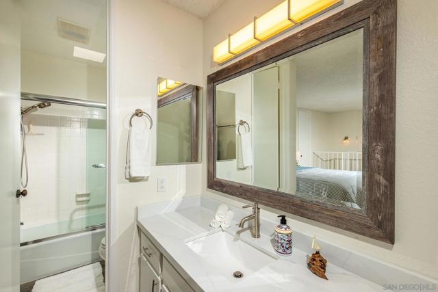 999 N Pacific St, Oceanside CA: https://media.crmls.org/mediaz/ae6da3a7-5919-4078-9b8e-ffa4c87c0839.jpg