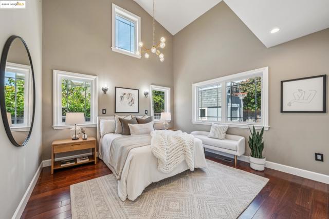 803 Evelyn Ave, Albany CA: https://media.crmls.org/mediaz/ae6dda23-44b4-439b-af16-e175c0c030c9.jpg