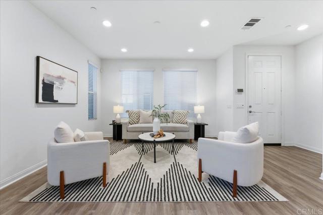 Detail Gallery Image 4 of 46 For 2608 Nanza St, Spring Valley,  CA 91977 - 3 Beds | 2 Baths