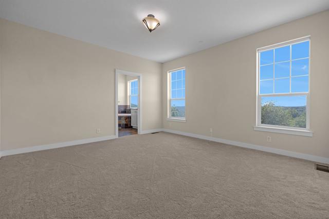 16725 Harrison Park Trail, Julian CA: https://media.crmls.org/mediaz/ae6ee1b5-e29d-4400-b487-c53254537c78.jpg