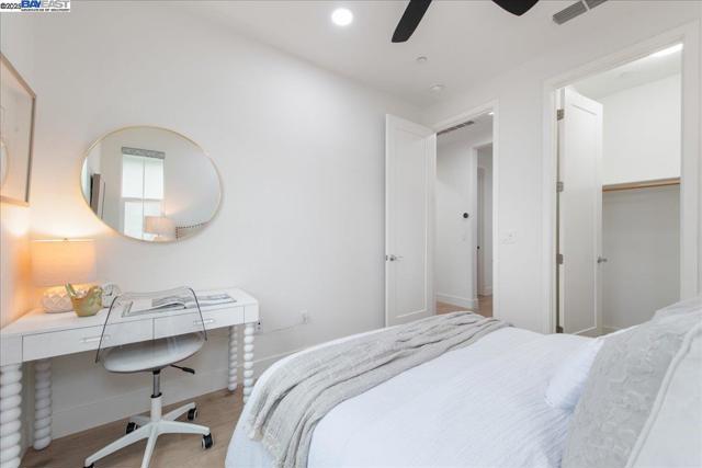 4026 Chalk Hill Way, Dublin CA: https://media.crmls.org/mediaz/ae6f2d4d-ef98-4975-9ff6-4e940c4570b4.jpg