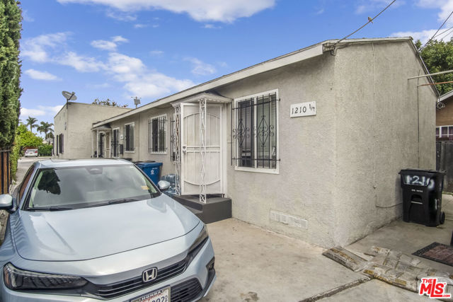 1210 68th Street, Los Angeles, California 90001, ,Multi-Family,For Sale,68th,24391957