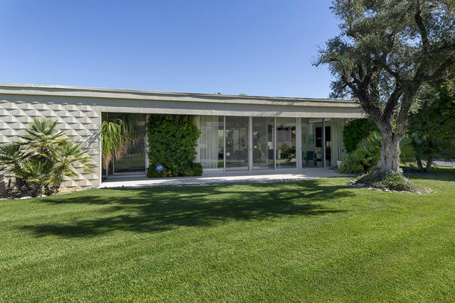 318 Desert Lakes Drive, Palm Springs, CA 92264