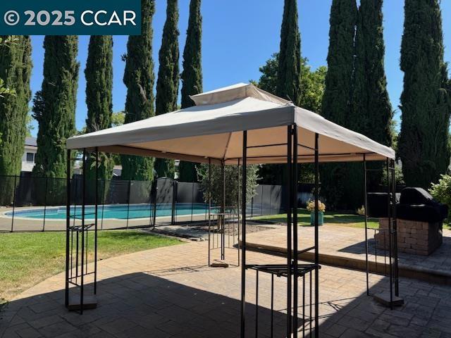 2524 Corte Del Marques, Walnut Creek CA: https://media.crmls.org/mediaz/ae70f99f-e1c1-4ddb-b055-c28a78649ef8.jpg