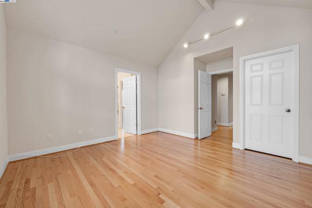 2215 Chardonnay Way, Livermore CA: https://media.crmls.org/mediaz/ae713a51-fa6f-436d-8ce8-18282a86633b.jpg