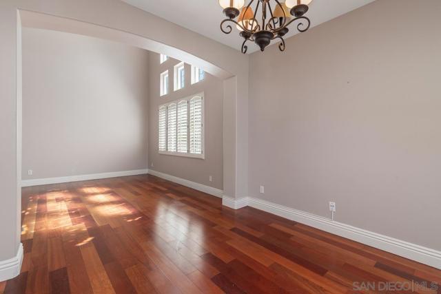 11357 Wills Creek Rd, San Diego CA: https://media.crmls.org/mediaz/ae715842-e812-404a-bd70-cafcc7bbcc60.jpg