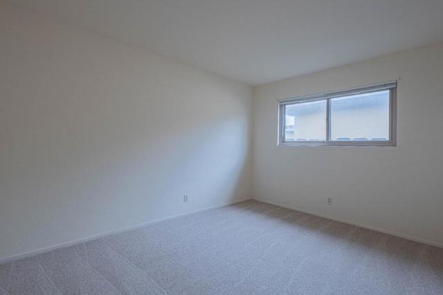 572 Inca Way, Salinas CA: https://media.crmls.org/mediaz/ae71d0b8-b66e-4718-9d49-942f637c2d02.jpg