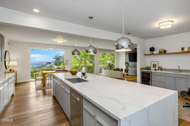 Detail Gallery Image 3 of 43 For 2065 Liliano Dr, Sierra Madre,  CA 91024 - 4 Beds | 4 Baths