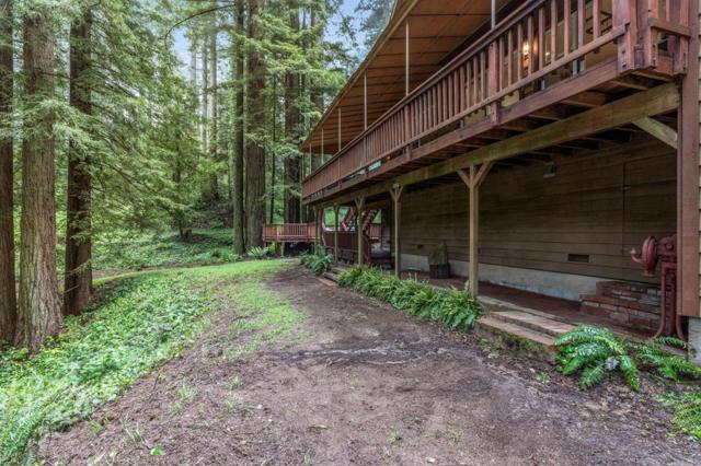 13872 Silver Sky Way, Woodside CA: https://media.crmls.org/mediaz/ae723d87-153d-4656-981f-c325c7cc3144.jpg