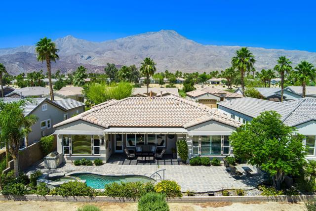 61414 Topaz Drive, La Quinta CA: https://media.crmls.org/mediaz/ae73531e-4ddd-4b60-b773-e31aff456e57.jpg