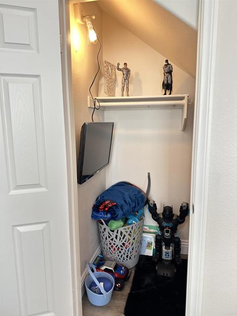Detail Gallery Image 21 of 45 For 394 Plaza Toluca, Chula Vista,  CA 91914 - 5 Beds | 3/1 Baths