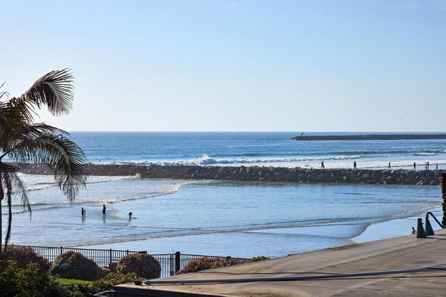999 N Pacific St, Oceanside CA: https://media.crmls.org/mediaz/ae748620-b4fe-4282-a12f-d11c4c243e9f.jpg