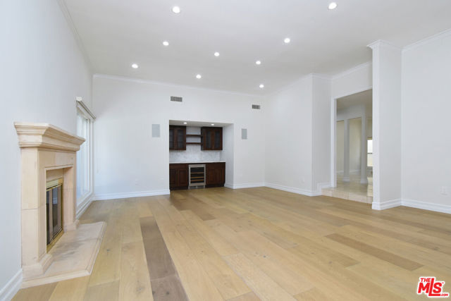 23637 Park Belmonte, Calabasas CA: https://media.crmls.org/mediaz/ae74c284-3371-4da0-8e6f-2710978f97d4.jpg