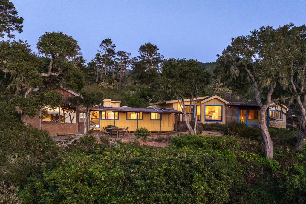 95 Corona Way