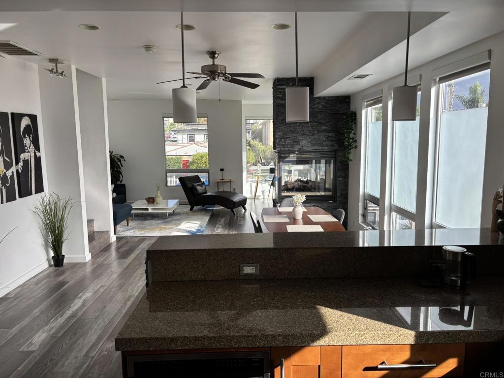 2064 2nd Avenue - photo 4