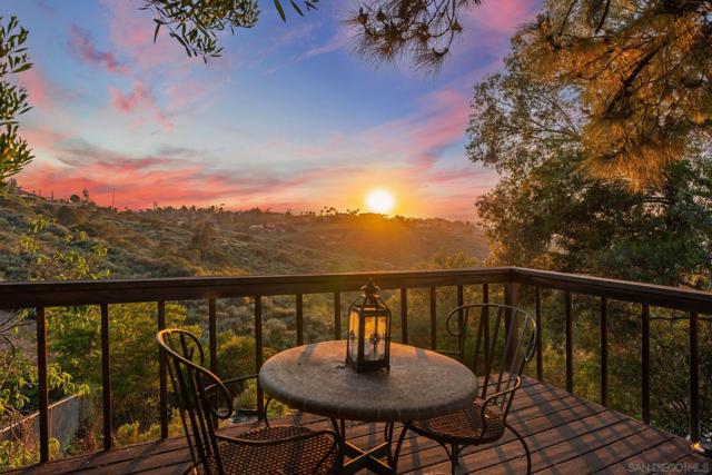 17758 Del Paso Drive, Poway CA: https://media.crmls.org/mediaz/ae75d904-8e33-46ff-98fc-854267991e99.jpg