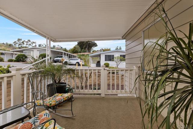 Detail Gallery Image 18 of 27 For 1175 La Moree Rd #82,  San Marcos,  CA 92078 - 2 Beds | 2 Baths