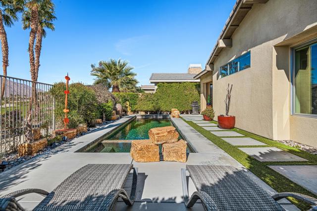 1275 Passage Street, Palm Springs CA: https://media.crmls.org/mediaz/ae763486-93ec-4b25-9ba4-21d5d61b8aea.jpg