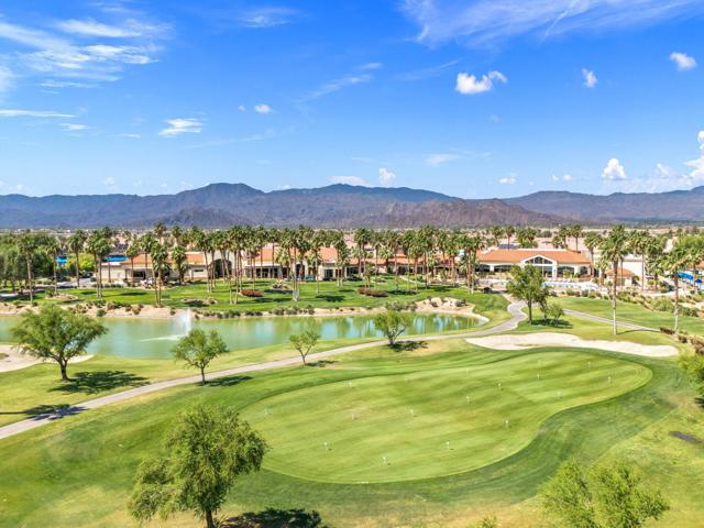 81919 Avenida Dulce, Indio CA: https://media.crmls.org/mediaz/ae76d54f-b499-427f-a8d4-23383bf54d07.jpg