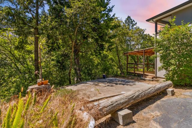 24895 Skyland Road, Los Gatos CA: https://media.crmls.org/mediaz/ae77182c-34d4-4de1-93b3-5085ee68b8e9.jpg