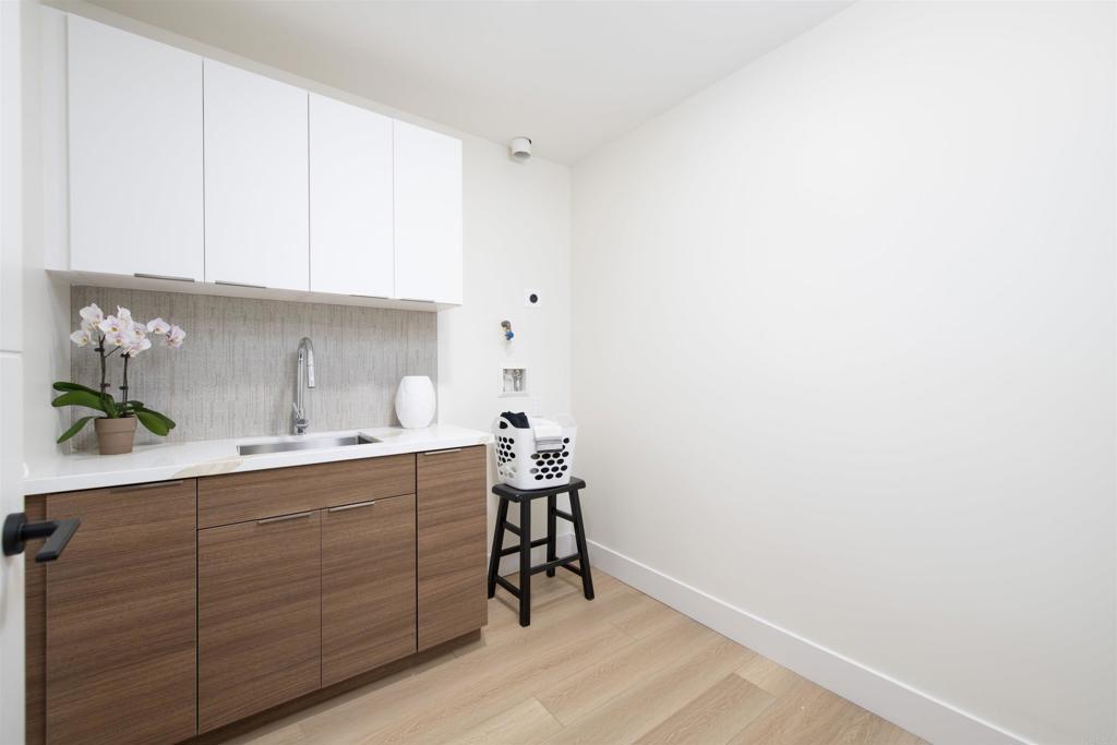 2501 State Street - photo 16