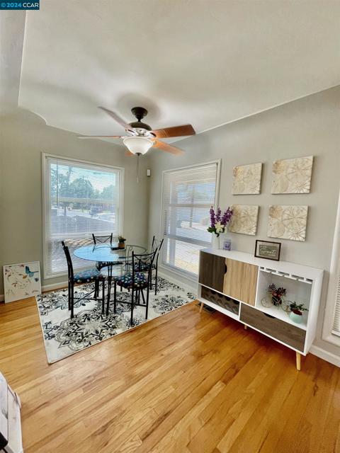 Image 10 of 42 For 2424 Center St