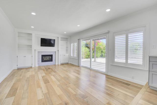 4563 Gatetree, Pleasanton CA: https://media.crmls.org/mediaz/ae77c517-0f23-452c-9af0-8d15dd8946bb.jpg