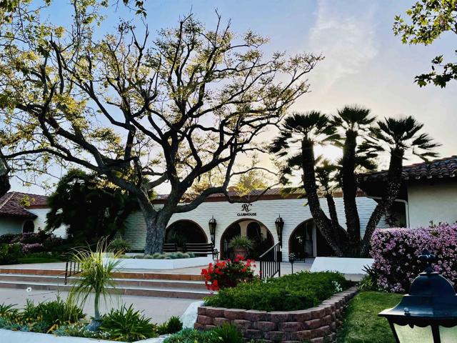 3445 Don Ortega Drive, Carlsbad CA: https://media.crmls.org/mediaz/ae782fb8-b2df-4350-a081-ccf6b38e1ce2.jpg