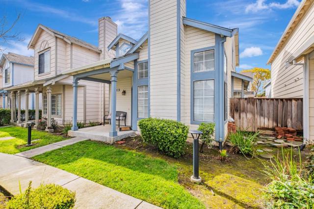 39725 Potrero Drive, Newark CA: https://media.crmls.org/mediaz/ae7955cd-835e-4b1b-b8b6-6555bea9c280.jpg