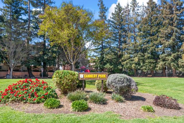 891 W California Avenue, Sunnyvale CA: https://media.crmls.org/mediaz/ae7a21db-5581-4791-98d7-4db0bab4c7c4.jpg