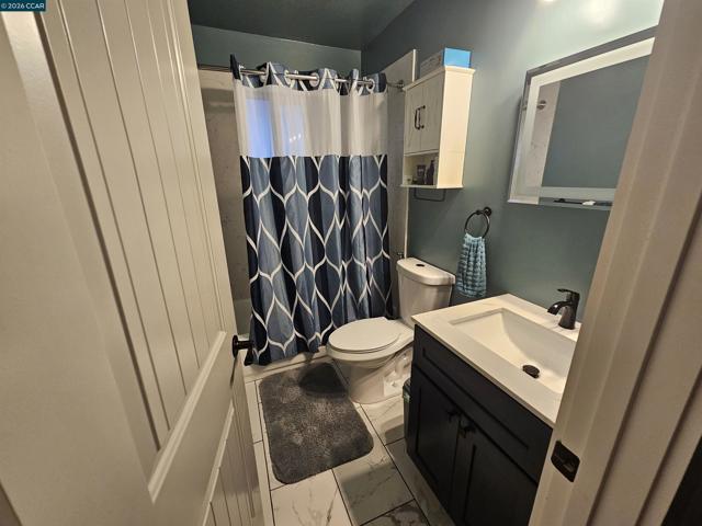 Image 6 of 13 For 1600 Michigan St