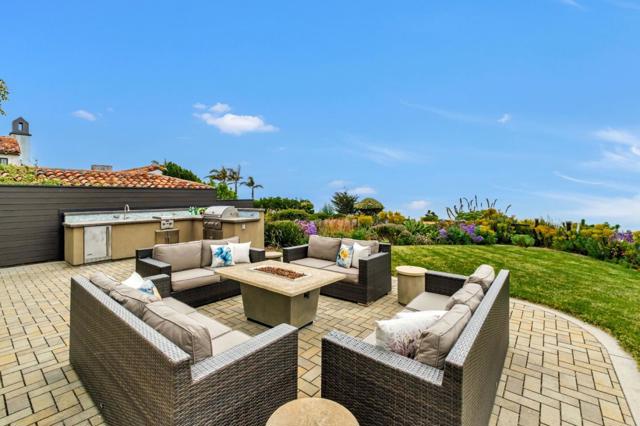 616 Bayview Drive, Aptos CA: https://media.crmls.org/mediaz/ae7bfcf5-e008-4355-99f9-702d26677307.jpg