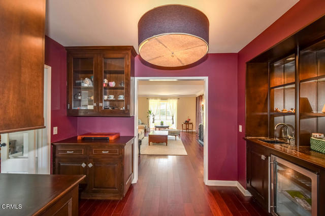 Detail Gallery Image 8 of 55 For 1908 Warwick Rd, San Marino,  CA 91108 - 4 Beds | 3 Baths