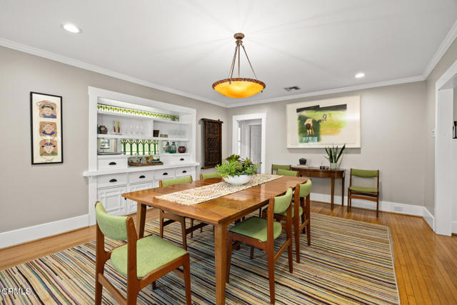 1967 La France Avenue, South Pasadena CA: https://media.crmls.org/mediaz/ae7e1aaf-a856-4bc3-8868-57f07ba82e0c.jpg