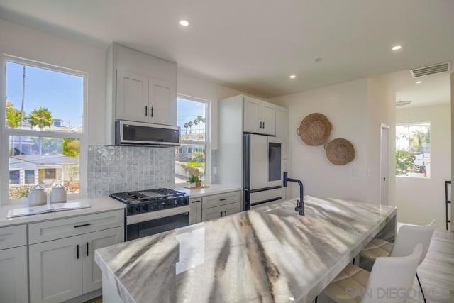 4607 Santa Cruz, San Diego CA: https://media.crmls.org/mediaz/ae7e48b3-cdf5-4af5-b270-b3612f4e7f89.jpg