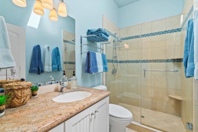172 Monterey Dunes Way, Moss Landing CA: https://media.crmls.org/mediaz/ae7e8746-49e9-4004-b4b7-73087e1fb742.jpg