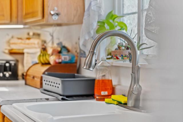 12800 Boulder Street, Boulder Creek CA: https://media.crmls.org/mediaz/ae7e90a1-9ec5-4db5-887f-92969b45efb3.jpg