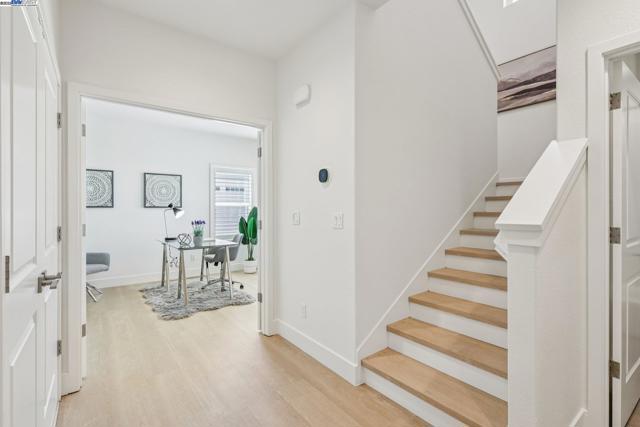 2145 Linden St, Livermore CA: https://media.crmls.org/mediaz/ae7f24a7-9b81-4918-9b45-58f31c5aac1a.jpg