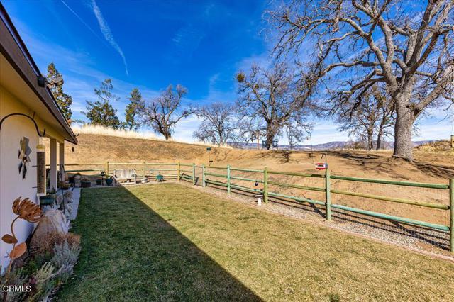 Detail Gallery Image 31 of 41 For 17600 Ascot Ct, Tehachapi,  CA 93561 - 3 Beds | 2 Baths