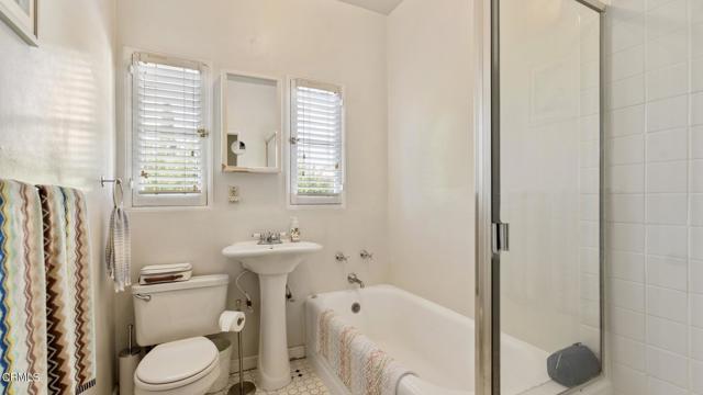 Detail Gallery Image 13 of 25 For 1411 Fair Oaks Ave, South Pasadena,  CA 91030 - – Beds | – Baths