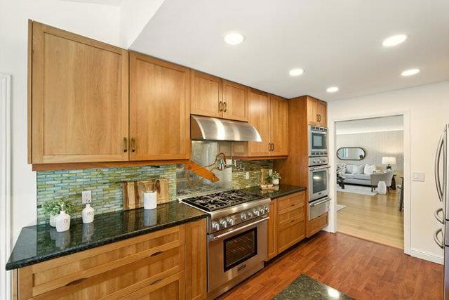 1943 Kentucky Street, Redwood City CA: https://media.crmls.org/mediaz/ae81424a-bb9f-42e5-aed5-eba2f4835e4d.jpg