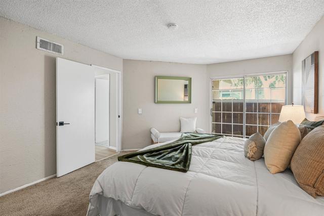 Image 11 of 20 For 231 Riverview Way