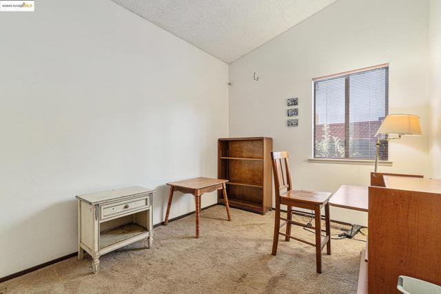 2513 Brazil Dr, Antioch CA: https://media.crmls.org/mediaz/ae843656-52d5-4f8c-8b73-b2cd66e47d48.jpg
