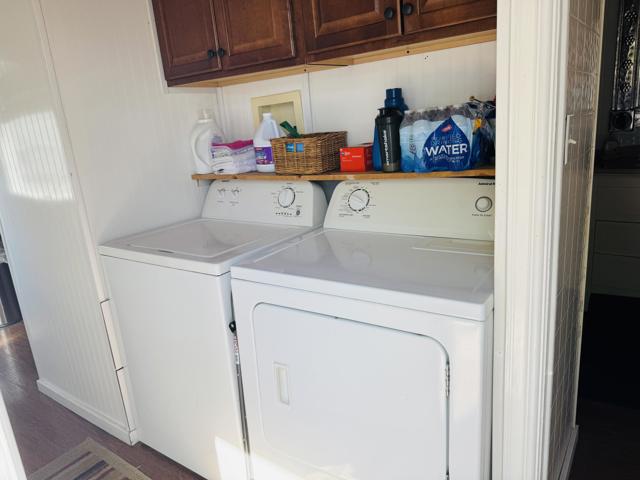 252 Raincloud Street, Palm Springs CA: https://media.crmls.org/mediaz/ae84c2e3-c216-4b8e-b1e0-b010d19957bf.jpg
