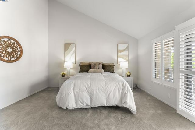 40654 WOLCOTT PLACE, Fremont CA: https://media.crmls.org/mediaz/ae84c43b-1f5f-4841-a824-7101961a3bcc.jpg