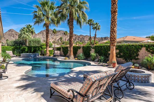 48224 Big Horn Drive, La Quinta CA: https://media.crmls.org/mediaz/ae86037b-b0c1-4a78-b04a-6c4dd198b20b.jpg