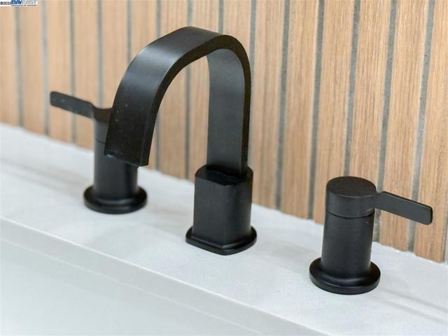 3198 Vintage Crest Dr, San Jose CA: https://media.crmls.org/mediaz/ae863ab6-559d-417d-84a6-b372b4818ebd.jpg