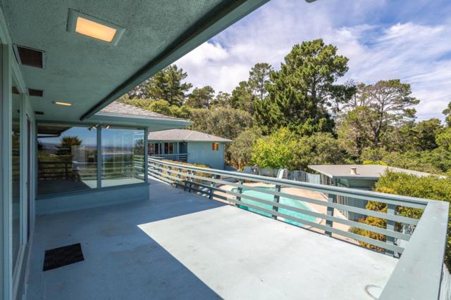44 El Caminito Del Norte, Monterey CA: https://media.crmls.org/mediaz/ae86dd40-83ef-4991-93a0-3091a42d46cf.jpg