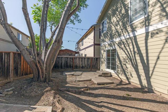 3638 Clear Brook Court, San Jose CA: https://media.crmls.org/mediaz/ae86f946-f688-406f-8f77-32888839ccaf.jpg