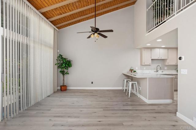 3404 Oak Cliff Dr, Fallbrook CA: https://media.crmls.org/mediaz/ae87160f-f7fe-422a-afd4-1e95d2094ecd.jpg
